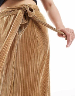 Never Fully Dressed Plus Jaspre Plisse Midi Skirt In Gold For Women -Never Fully Dressed Sales 206412035 5