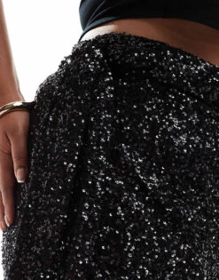 Never Fully Dressed Plus Jaspre Sequin Wrap Maxi Skirt In Black For Women -Never Fully Dressed Sales 207248339 5