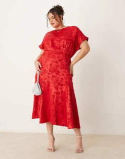 Never Fully Dressed Plus Embossed Satin Midaxi Dress In Red For Women Red Lip Print -Never Fully Dressed Sales 207419189 1 redlipprint 1