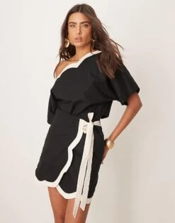 Never Fully Dressed Contrast Mini Skirt Co-ord In Black For Women
