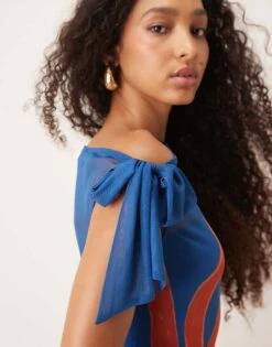 Never Fully Dressed Sales 23 Never Fully Dressed Sales -Never Fully Dressed Sales 208347936 2